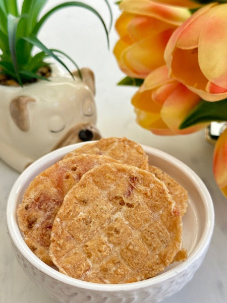 Healthy Dog Treats, Organic Dog Biscuits, Chicken and Waffles dog treats, Munchbird Chicken Chips for Dogs, dehydrated chicken dog treats